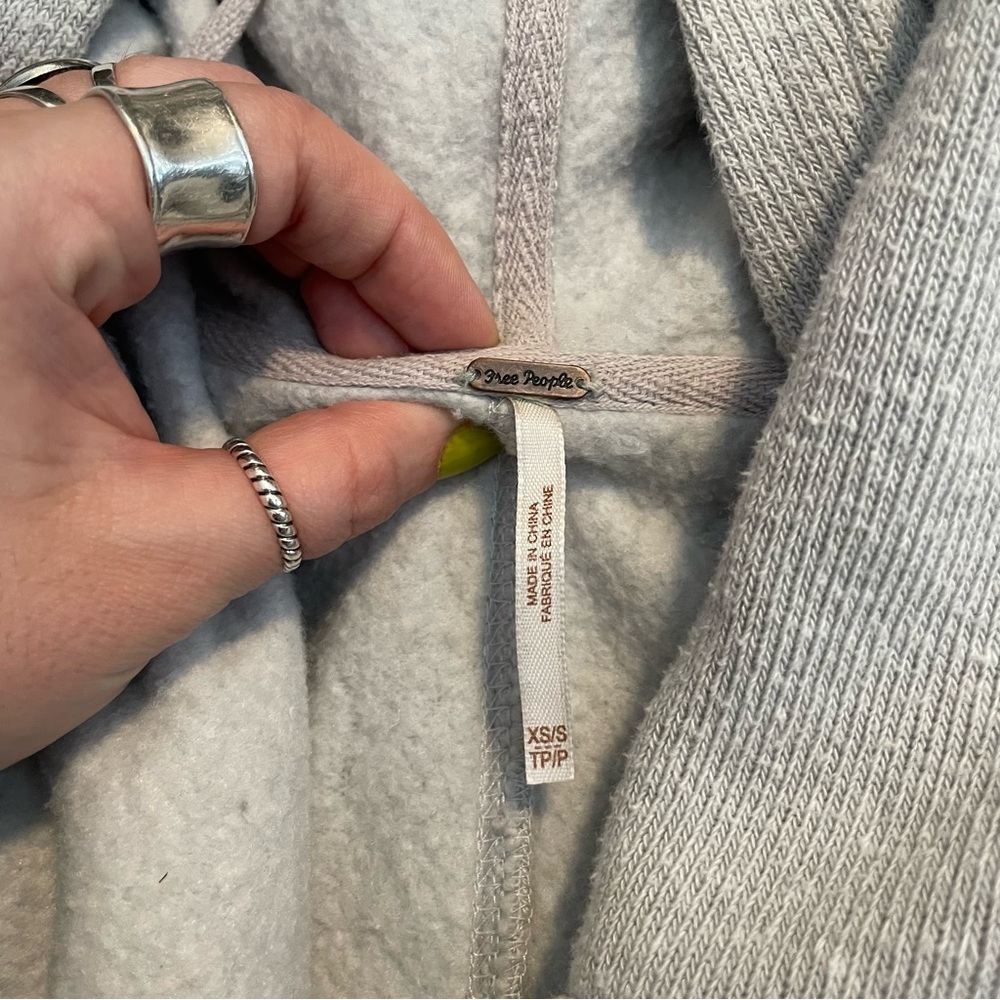 Free People oversized wrap - Picture 10 of 12